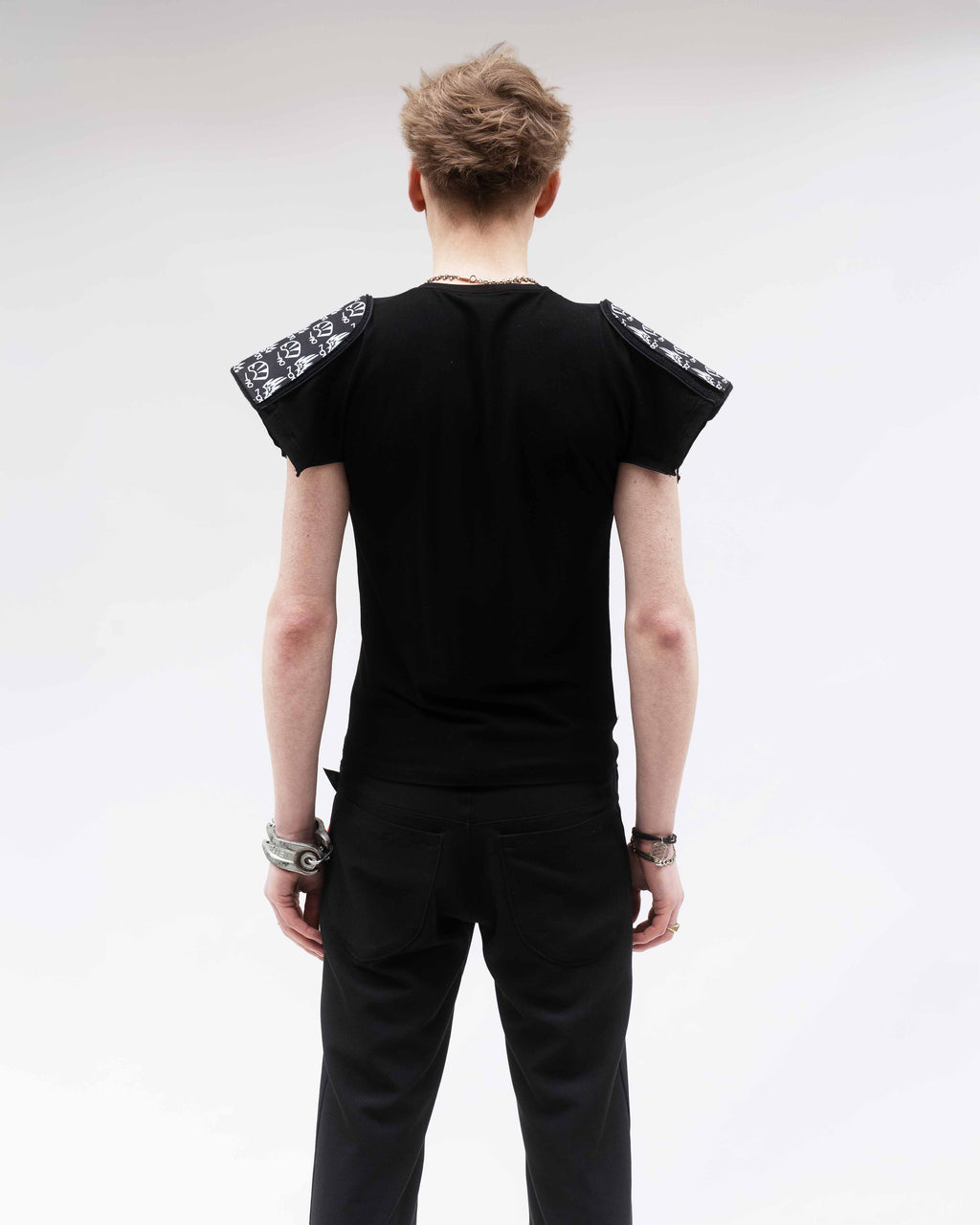 T-shirt par LE-ROUGE