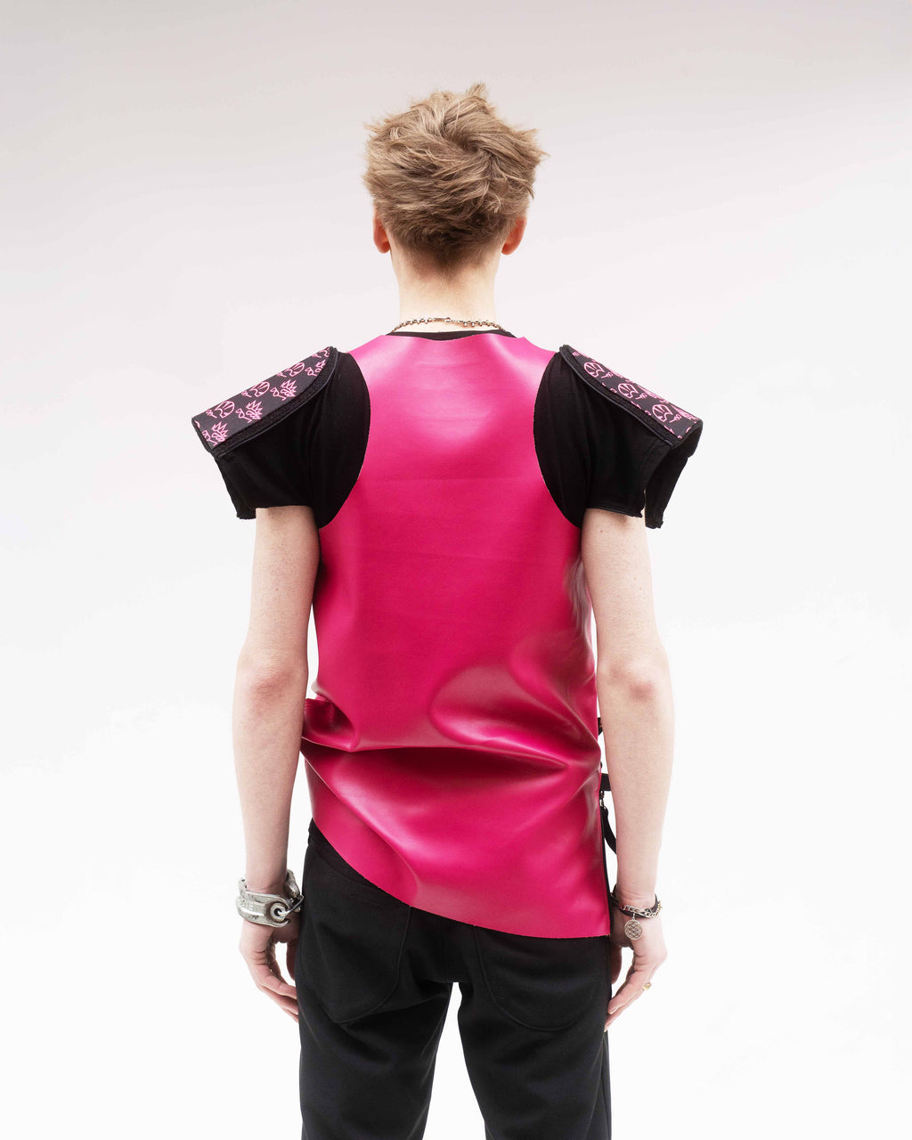 T-shirt par LE-ROUGE