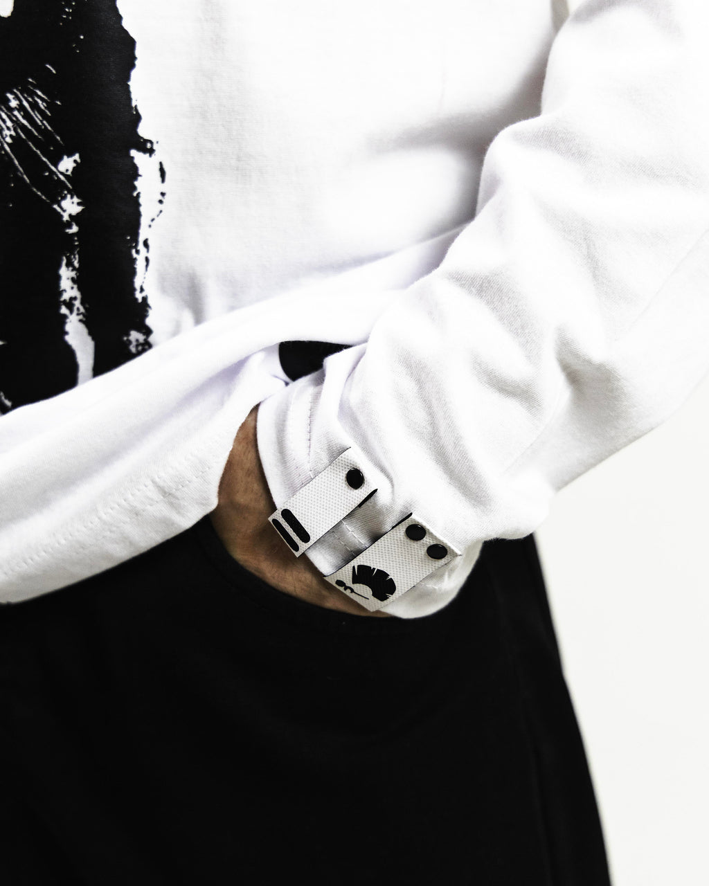 CANIS longsleeve